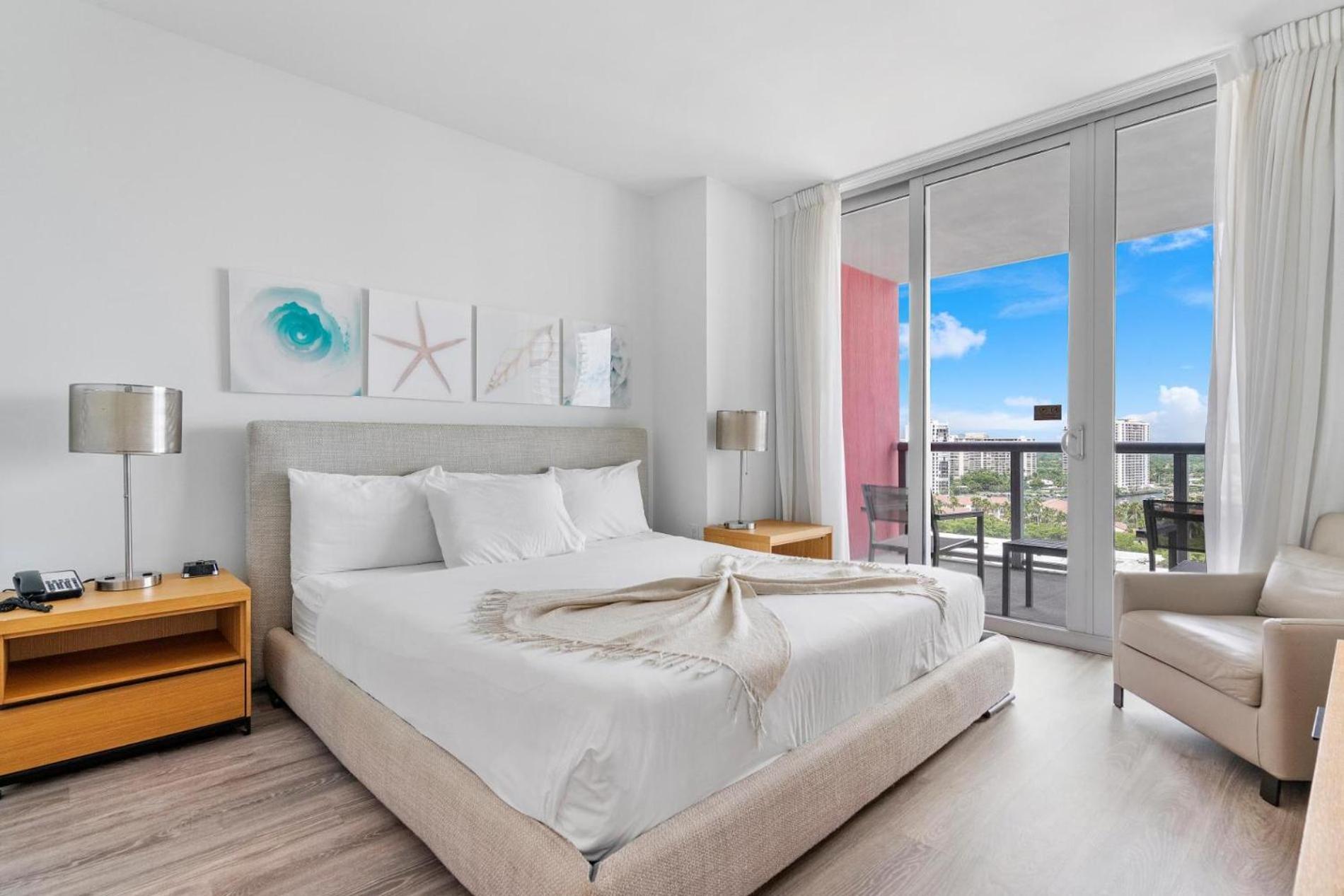 הלנדל ביץ' Modern One Bedroom Rental At Beach Walk Resort Miami 18Th Floor מראה חיצוני תמונה